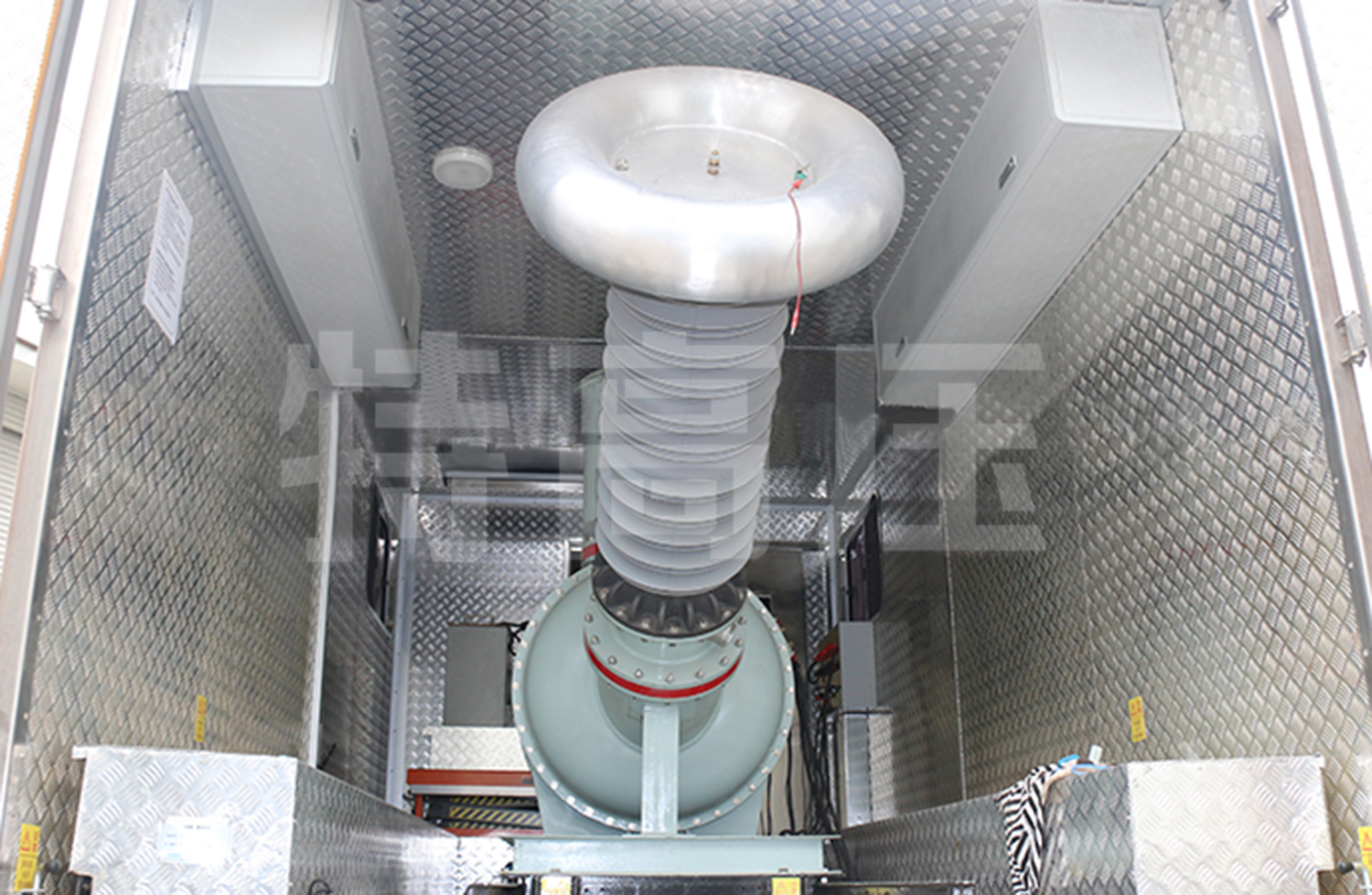 UHVCW 車載式高壓充氣式無局放組合實驗裝置