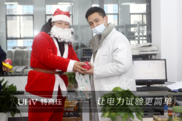 圣誕嘉年華~趕緊收下特高壓電力這份圣誕福利！(圖8)